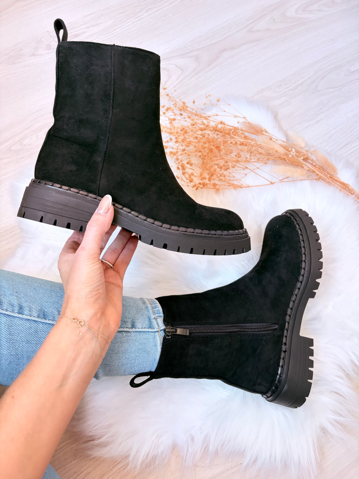 Bottines Incroyable noires ♡